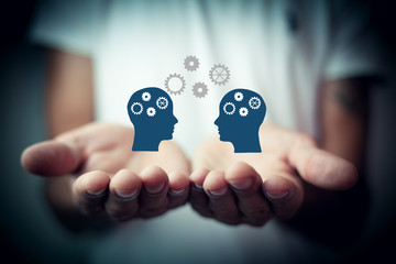 哪些养生知识适合在秋季发给顾客？