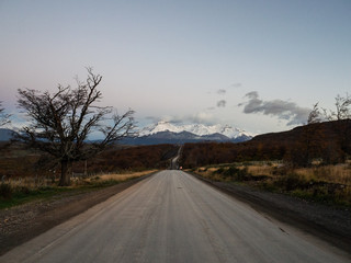 哪些养生知识适合在秋季发给顾客？